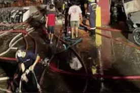 泰国一化工厂爆炸,1名消防员牺牲20多人受伤视频封面