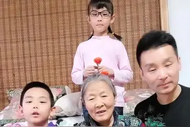 今天是老妈72岁生日，儿子的一番话让人感动#刘和刚#生日快乐 #歌曲 #颈窝发声法唱好中国歌#声乐教学视频封面