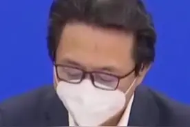 #上海分区开展组合筛查，基于三区划分“抗原+核酸”，将“扫街、扫楼、敲门”确保不漏一户不落一人。#上海战疫 视频封面