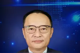 邱少云配图“阴险小人”？金山毒霸够毒气够霸气！#金山毒霸为错误使用英烈图片道歉 视频封面