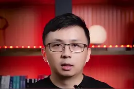 中国医师节，带你看到一名医师的成长之路 #dou要健康 #了不起的中国医师  @浙江省人民医院 @头颈外科谭一刀 