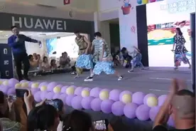 这才艺失传很久了，不用手都能穿短裤视频封面