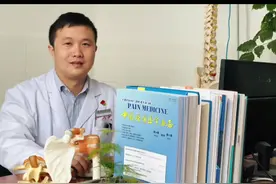 从学生到医生，我一直在努力做得更好视频封面