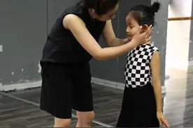 自信的开始就是相信自己我可以～ #拉丁舞 #舞蹈课堂 #老师