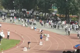 北京体育大学校运会男子甲组4X100决赛，简直是神仙打架了！视频封面