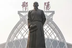 可怜啊！怀邵衡下个月通普铁，都不停邵阳吗？#邵阳视频封面