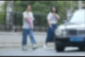 18岁少女过度“取卵”，导致卵巢肿大5、6倍，最后只能去医院切除部分卵巢。“有偿取卵”代价太大了#抖音小助手视频封面