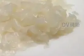 小伙儿中招肝吸虫病，原因竟是“生腌”从小吃到大！温馨提醒：尽量少食用未经严格消毒处理的生食#广东dou知道#鱼生#生腌 视频封面