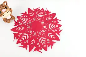 没想到吧？一张红纸竟然可以剪出一片森林，剪纸完全没想象中那么难 #十万个怎么做视频封面