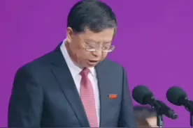 清华大学校长邱勇在2020年本科生开学典礼上的讲话：永葆乡土情怀，守望美好家园#开学啦别慌 #新生开学来报到视频封面