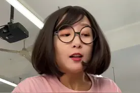 这样的课代表我想要一沓！！！#全民抖包袱 #校园 #年度搞笑pk赛