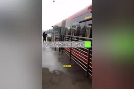 打卡#株洲智轨 挺有意思的 凭身份证免费坐 速度也挺快的#全球首条智轨视频封面