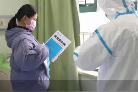 上去做操，下午管作业，武汉儿童医院的医生太全能了。