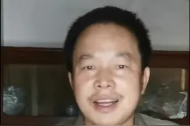 炒毛栗子最重要的一步就是用刀开个口   #毛栗子 #农村娃 @抖音短视频