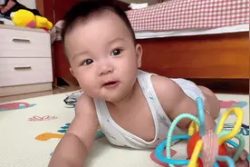 亲妈滤镜开到百分百,给小九颜值打11分，多一分让他骄傲#亲妈滤镜视频封面
