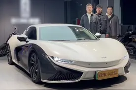 我猜你没见过这车吧？#前途k50 #新能源汽车 #抖音汽车嘉年华 #上抖音看新车视频封面