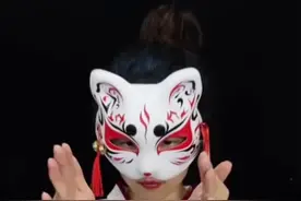 这招隔空打开瓶盖，你学会了吗？