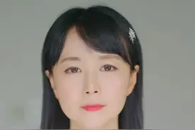 #银河系中心黑洞首张照片发布 黑洞是怎么形成的？未来有一天，黑洞靠近了太阳系，对于地球来说意味着什么呢？#大v说 #科普 #黑洞视频封面