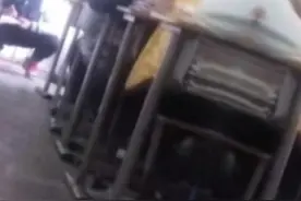 那年因为考了倒数第一，蹲在讲台边抄试卷的男孩子长大了#未来可期 视频封面