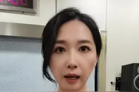 警方最新通报：#济南喜悦 整形机构女老板殴打顾客被刑拘！#大v快评 #新闻姐 @抖音短视频 视频封面