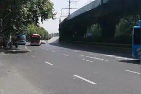 100路安德门进站及回场视频封面