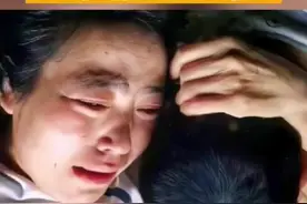 患有骨癌的妈妈用生命最后的时间给9岁的儿子织好了25岁前所需要的毛裤#伟大母爱视频封面