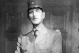 法国真正的男儿郎们，1/3跟着圣女去了，1/3跟着皇帝去了