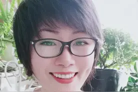 时光不回头，当下最重要！留住快乐，忘记烦恼！心若快乐，到哪都是幸福！#黄梅戏 #吴琼 老师原声