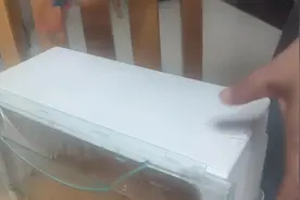 #如何拆开冰箱冷冻室的盒子 #生活小技能视频封面