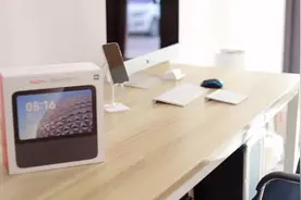 Redmi小爱触屏音箱8 开箱体验，值得入手。视频封面