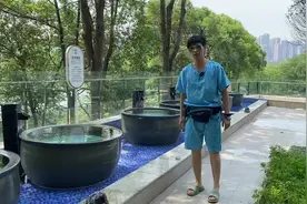 没想到在重庆主城南岸区南滨路就可以泡户外温泉视频封面