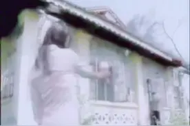 谢采妘《爱情长跑》歌曲节奏性比较强，但很抒情，歌声很好听！视频封面