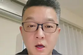 哈尔滨某高校女生厕所产子，所幸发现及时送医。学校和家庭的教育监管责任缺失，别再过多苛责孩子 #教育局回应高校女生厕所产子  #哈尔滨高校女子产子  #大v快评 视频封面