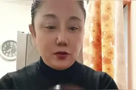 一年又过去了，亲爱的粉丝们大姨感谢你们天天为姨点赞，今天做的素茄子卤面，祝大家新的一年里素素净净的@天视都市
