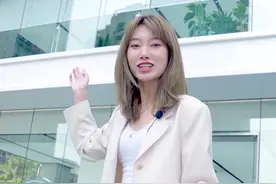 华为竟然卖车了？到底值不值得买？今天让我带你们深入了解#华为5月份批量交车 #赛力斯汽车加入华为智选