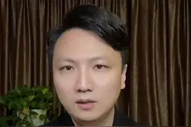 蹊跷！2岁孩子和狗同时失踪，狗狗8天后独自归家，监控显示诸多疑点#2岁男童与狗走失8天后狗独自归家 #大v说 #大v快评视频封面