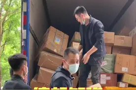 快递好几天还没到，9米长货柜自己找#快递 #发货日常 #抖音汽车 #山东人到底有多实在 @DOU+小助手视频封面