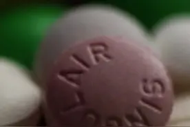 中国版游戏驿站？注册制新股异动，药易购反复活跃视频封面