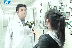 罕见！镜面人”内脏器官反着长 医生逆向操作手术 #镜面人  @大象新闻  @30s视频封面