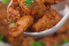 以后鸡脯肉买回来你就试试这样做，外焦里嫩，比烤串还好吃#宅家抖出好食光视频封面