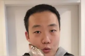 多春鱼里的高级鱼？有什么不一样吗？#柳叶鱼 #多春鱼 #刺身美食