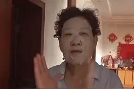 七楼的邻居，请不要在楼道内烧香！#襄阳视频封面