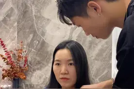 你们问的最多的瘦脸减龄发型 显白发色来了！减龄十岁 绝不翻车！太阳穴凹陷 颧骨高的女生一定要看完！#福州减龄短发 #福州发型设计 #福州烫发 #福州染发 #福州onhair @DOU+小助手 @抖音短视频