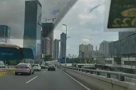 什么是可变车道#新手上路 #安全驾驶 #深圳陪驾 #驾驶技巧视频封面