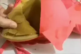 海绵内衣杯垫的构成 是复合胶水和海绵  高温环境下视频封面