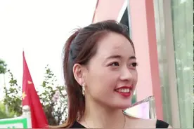 教师是太阳底下最光辉的职业请尊重教师，尊重学校，同时我们家长积极配合学校，培养出更多更优秀的学子#致敬老师 #正能量#@DOU+小助手 视频封面