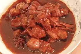 有人爱吃红烧肉，有人爱吃烤肉，但我独爱腐乳烧肉#美食 #腐乳