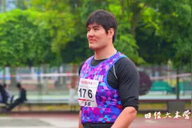 新疆小伙阿卜杜艾尼·图尔贡，今天在成都，铁饼投了60.19米视频封面