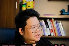 明星开始扎堆卖房了 这背后意味着什么？ #买房那些事 #明星 #经济 #移民 #出国 @DOU+小助手视频封面