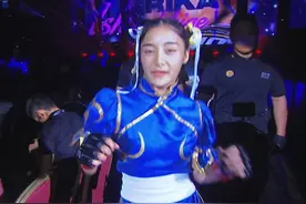 真人版春丽你爱了吗😍 #格斗 #抖音格斗季 #mma #春丽视频封面